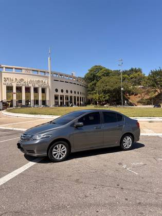 HONDA CITY 1.5 LX 16V FLEX 4P AUTOMÁTICO HONDA CITY 1.5 LX 16V FLEX 4P AUTOMÁTICO